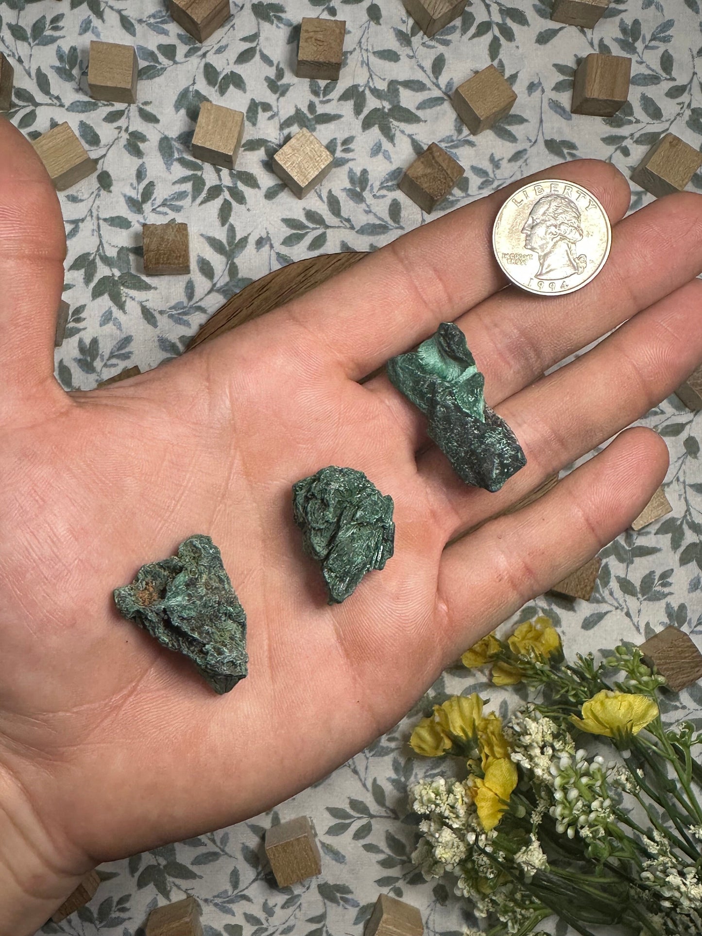 Raw Velvet Malachite Crystal Specimen Multiple Size High Quality Natural Velvet Green Crystal Malachite Cluster Healing Reiki Crystals