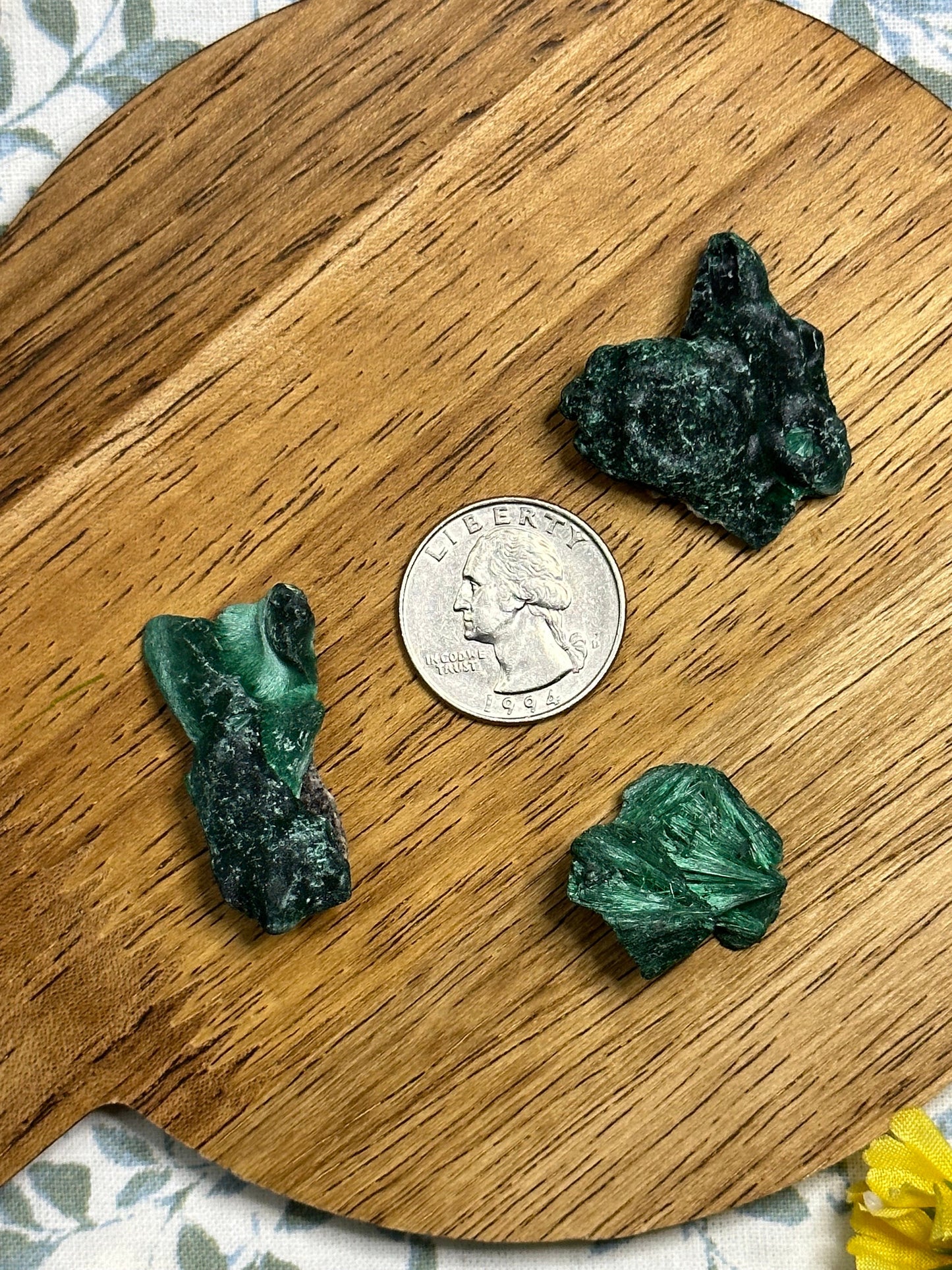 Raw Velvet Malachite Crystal Specimen Multiple Size High Quality Natural Velvet Green Crystal Malachite Cluster Healing Reiki Crystals